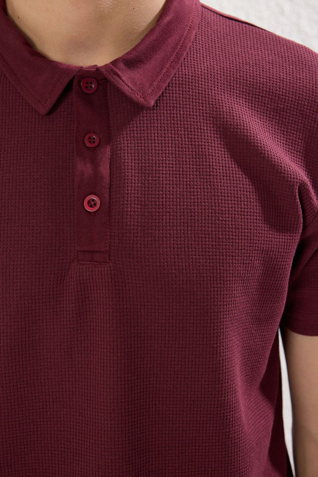 TRENDYOL MAN Siyah Slim/Dar Kesim Dokulu Dugmeli %100 Pamuklu Polo Yaka T-shirt TMNSS20PO0002 - Trendyolmilla фото 4
