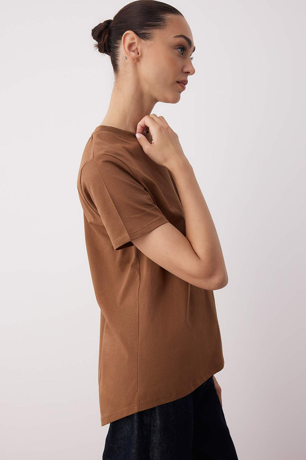 Siyah-Beyaz %100 Pamuk Arkas? Uzun Orme T-Shirt TWOAW26TS00008 - Trendyolmilla фото 2