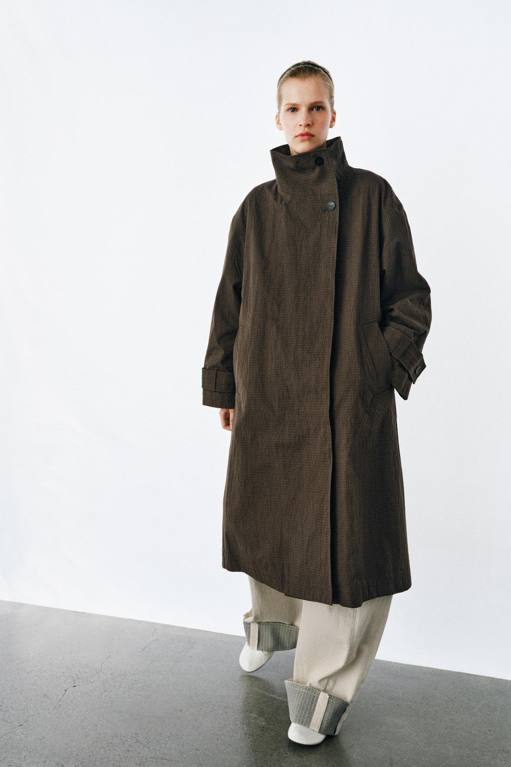 ZW COLLECTION OVERSIZE CHECK TRENCH COAT - Zara фото 2