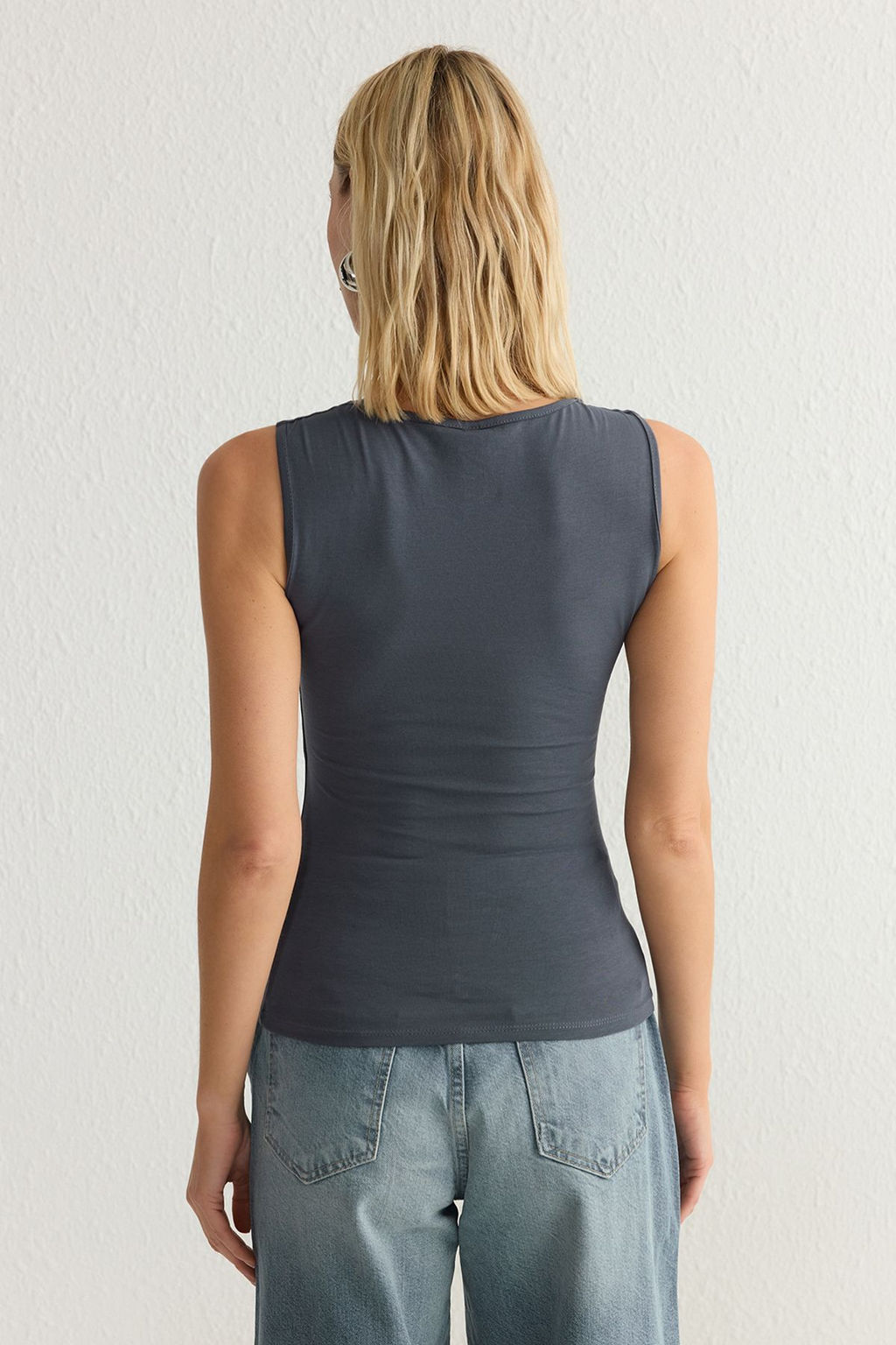 TRENDYOLMILLA Ekru Kare Yaka S?f?r Kol Pamuklu Esnek Fitted/Vucuda Oturan Orme Atlet TWOSS24AL00013 фото 5