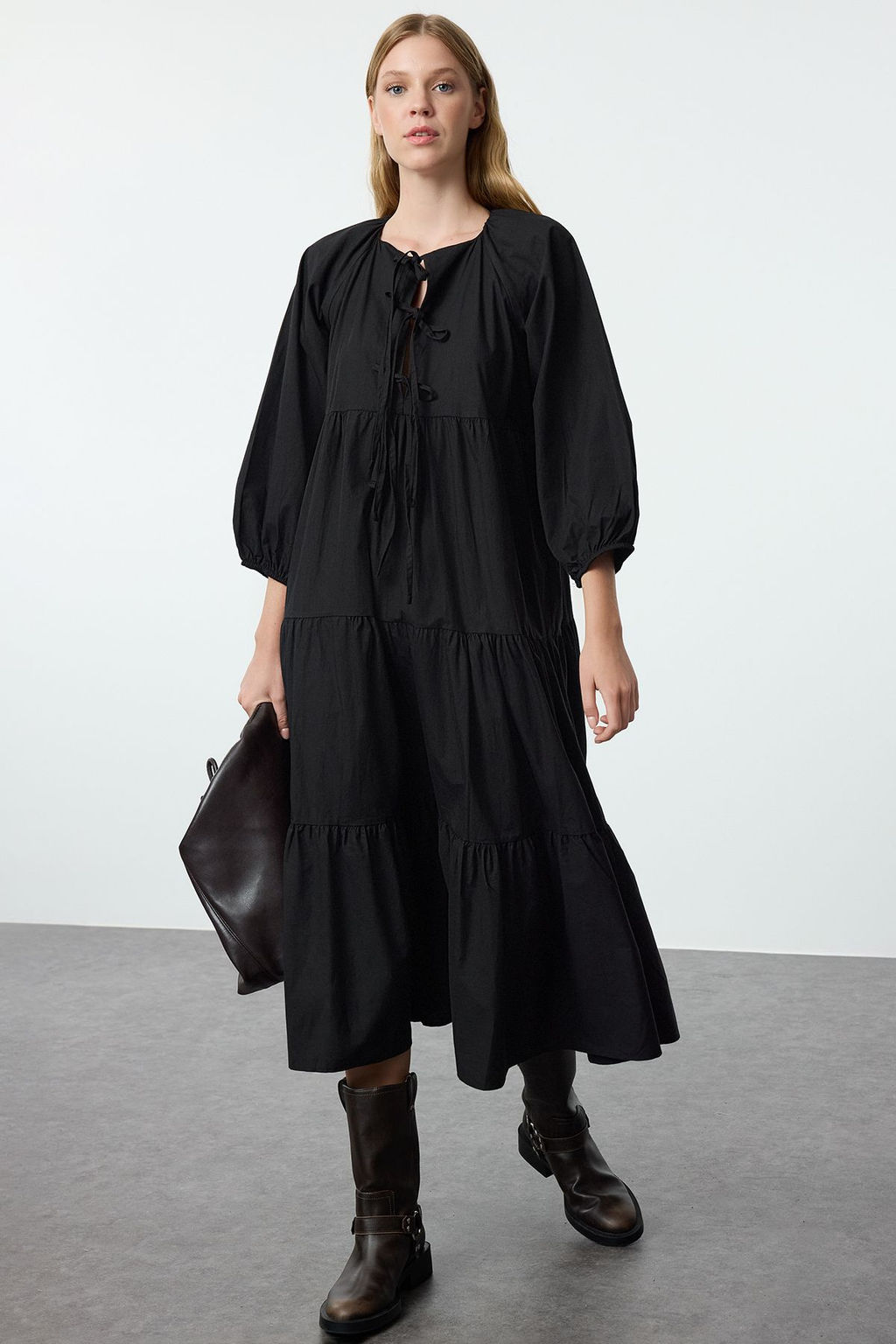 TRENDYOLMILLA Beyaz Rahat Kal?p Fiyonklu Midi Dokuma Elbise TWOAW25EL00329 фото 2