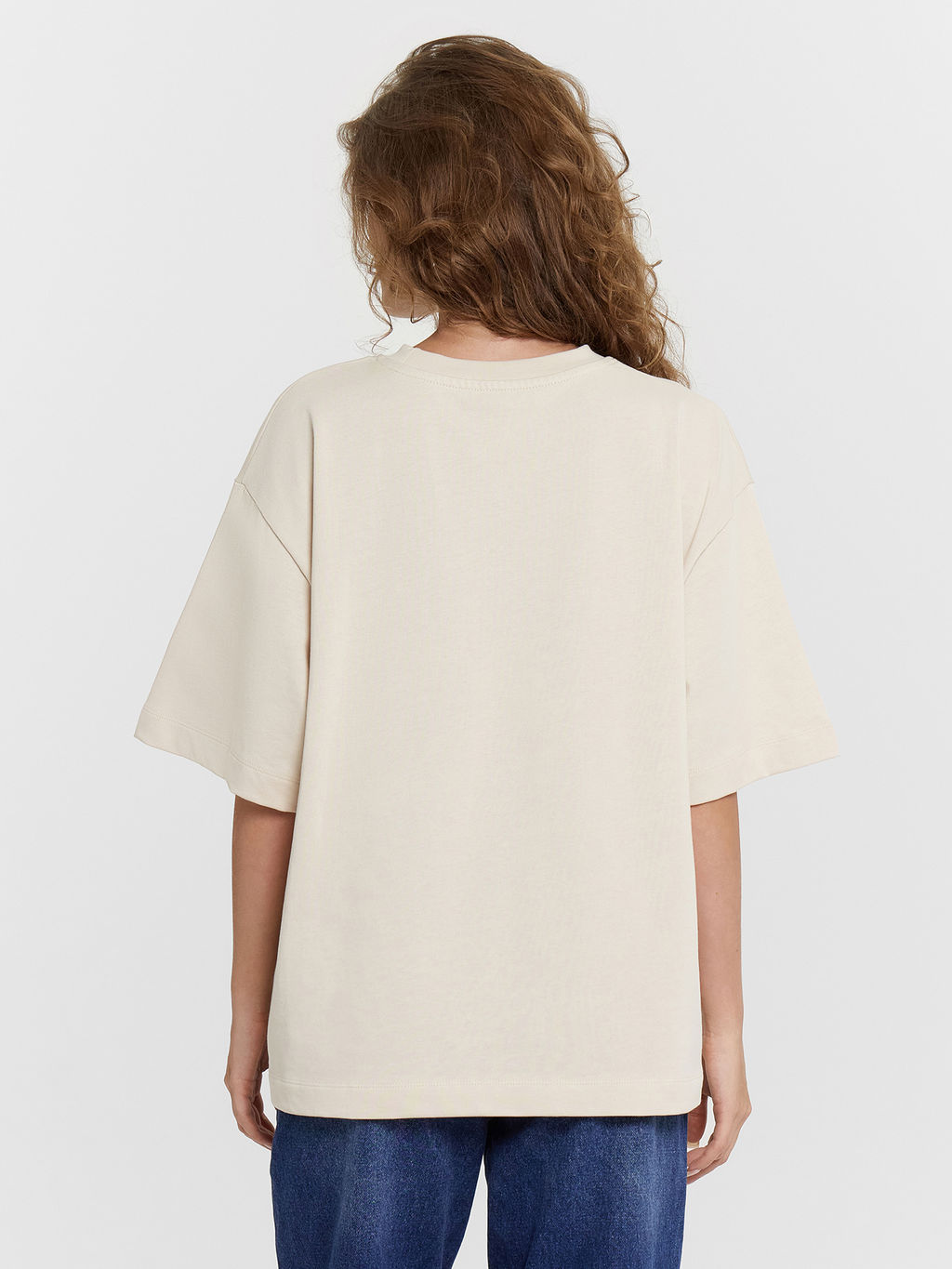Футболка женская бежевая оверсайз