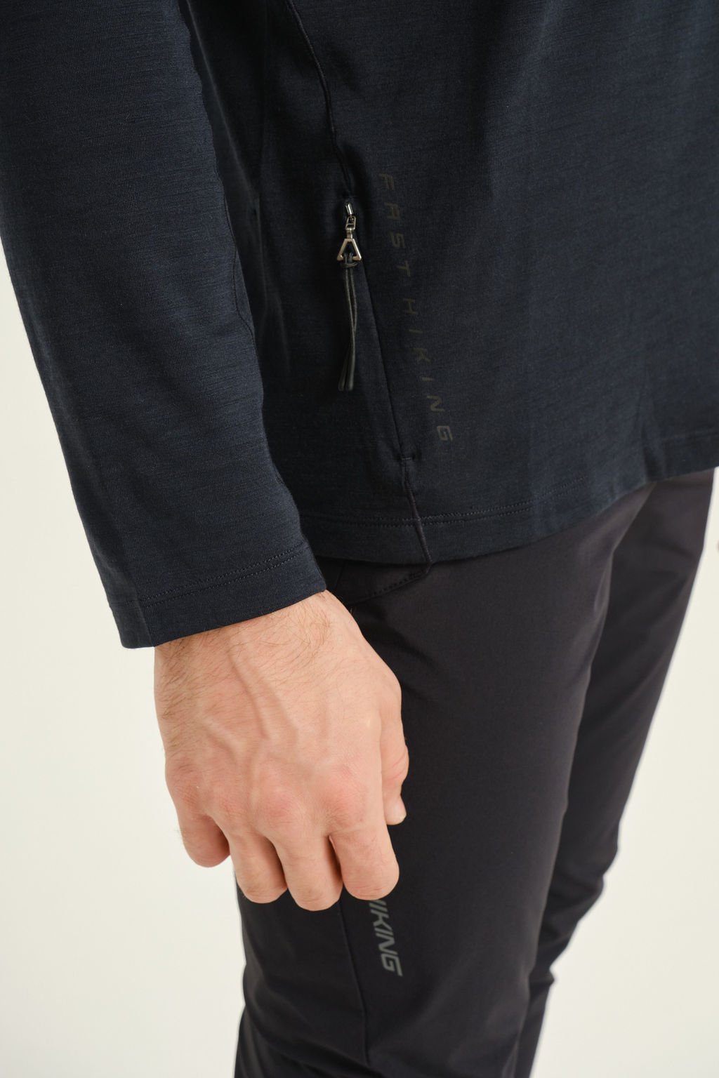 Лонгслив GUANJUN FAST HIKING Черный - Anta фото 6