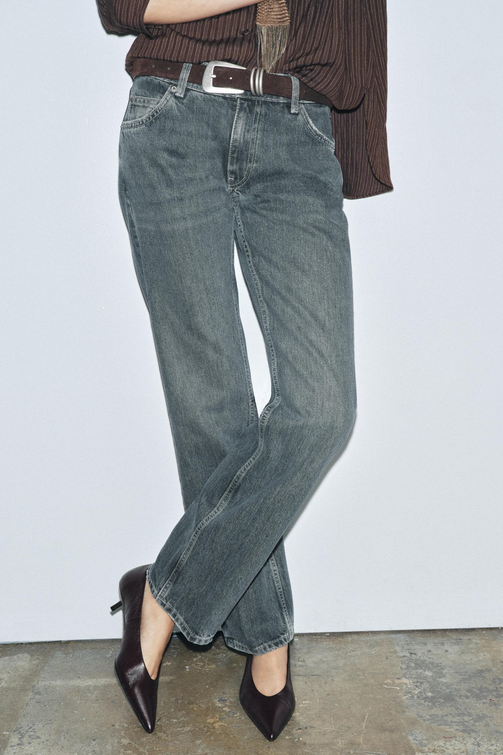 ZW COLLECTION LOW-RISE STRAIGHT JEANS - Zara фото 2