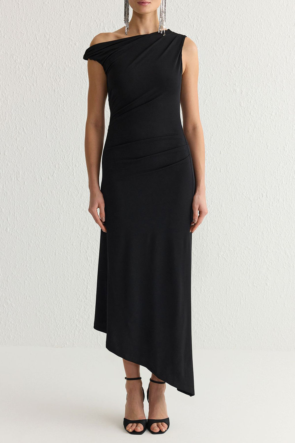 TRENDYOLMILLA Siyah Asimetrik Yaka Orme Elbise TPRSS25EL00102  фото 3