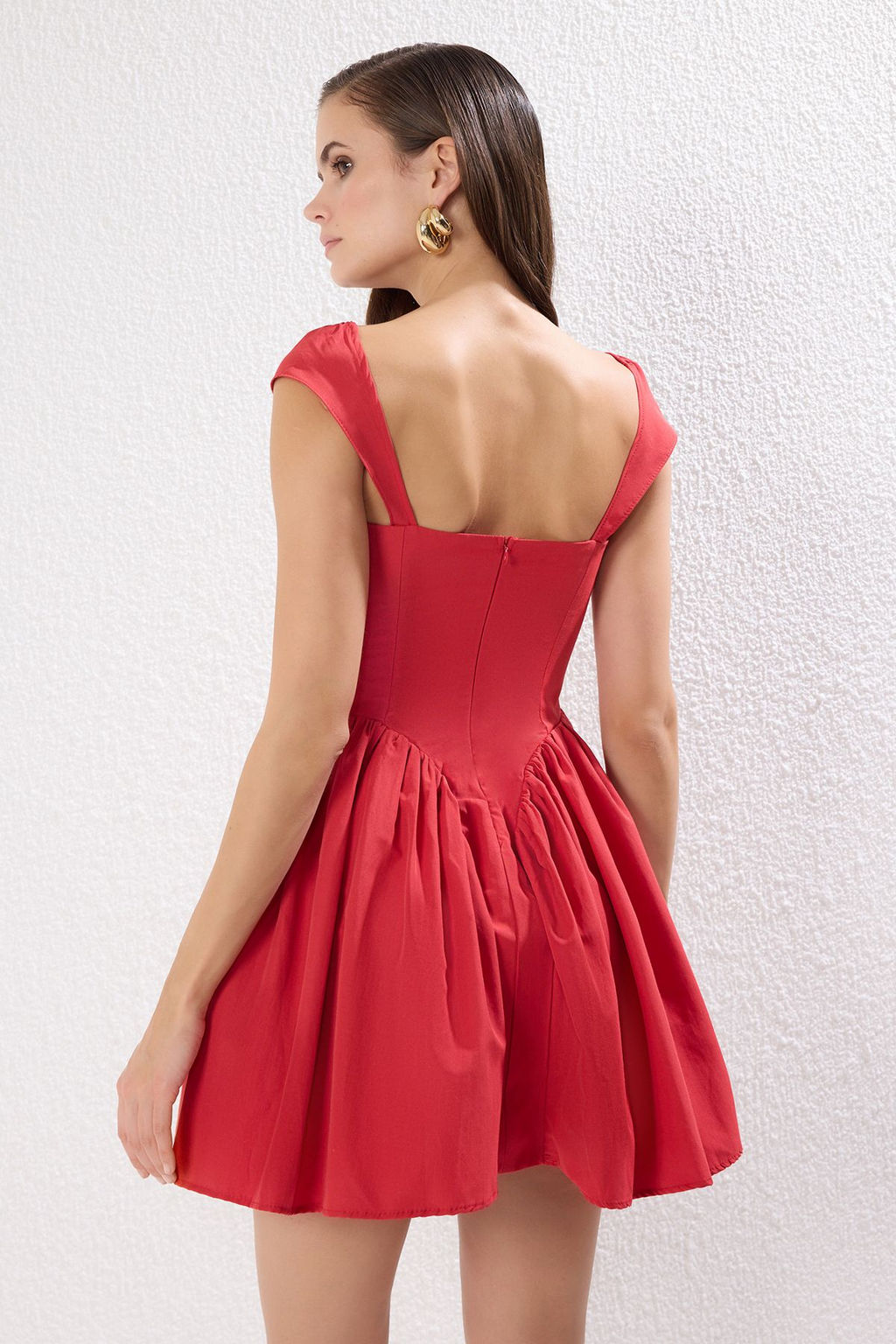 TRENDYOLMILLA K?rm?z? A-Kesim Dugmeli Poplin Dokuma Poplin K?sa S?k Elbise TPRSS25EL00174  фото 5