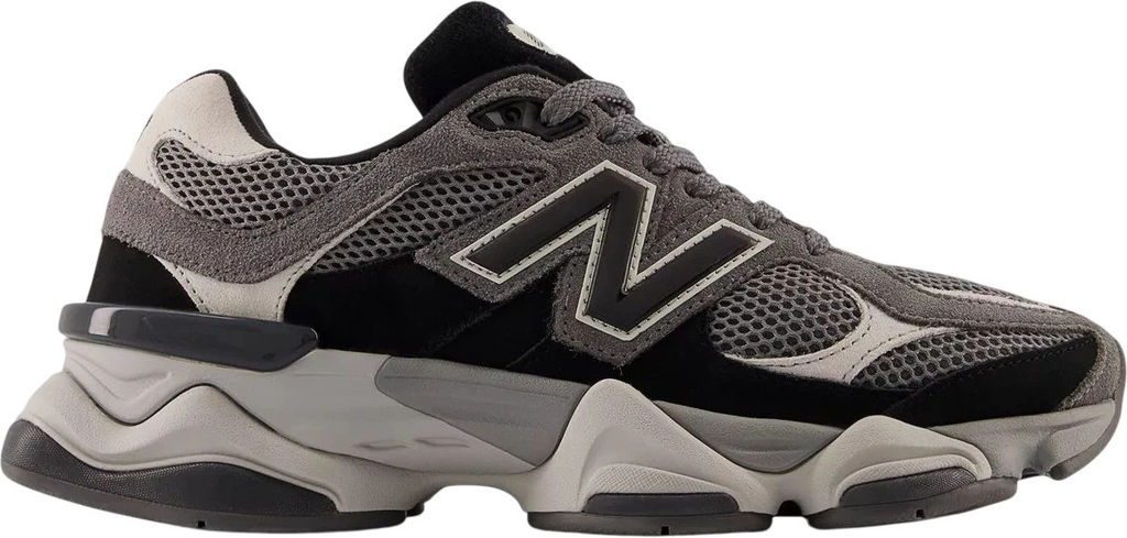 Кроссовки взрослые