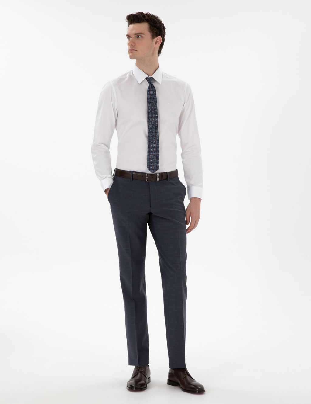 Beyaz %100 Pamuk Parlak Saten Slim Fit Uzun Kollu Basic G_mlek