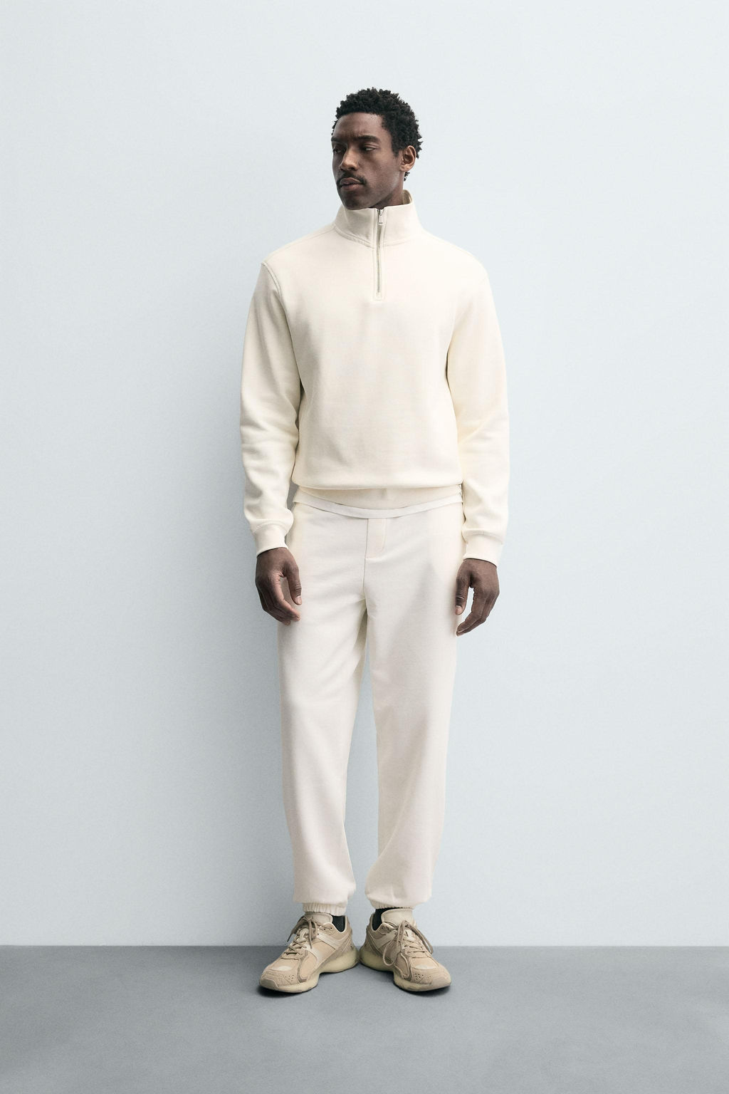 BASIC QUARTER-ZIP SWEATSHIRT - Zara фото 16
