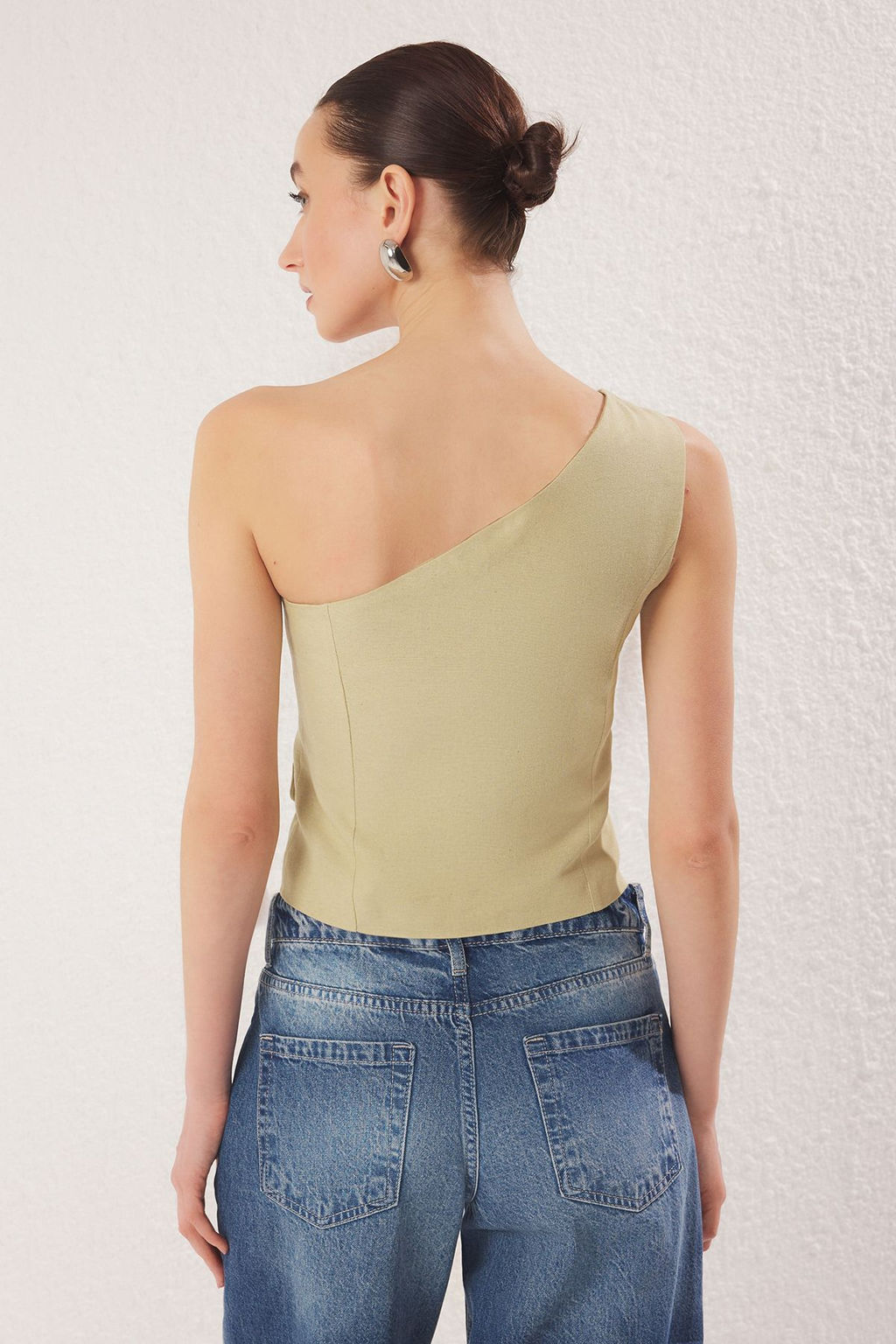 Trendyolmilla Haki Regular Keten Gorunumlu Tek Kol Dokuma Yelek TWOSS25YE00086  фото 14