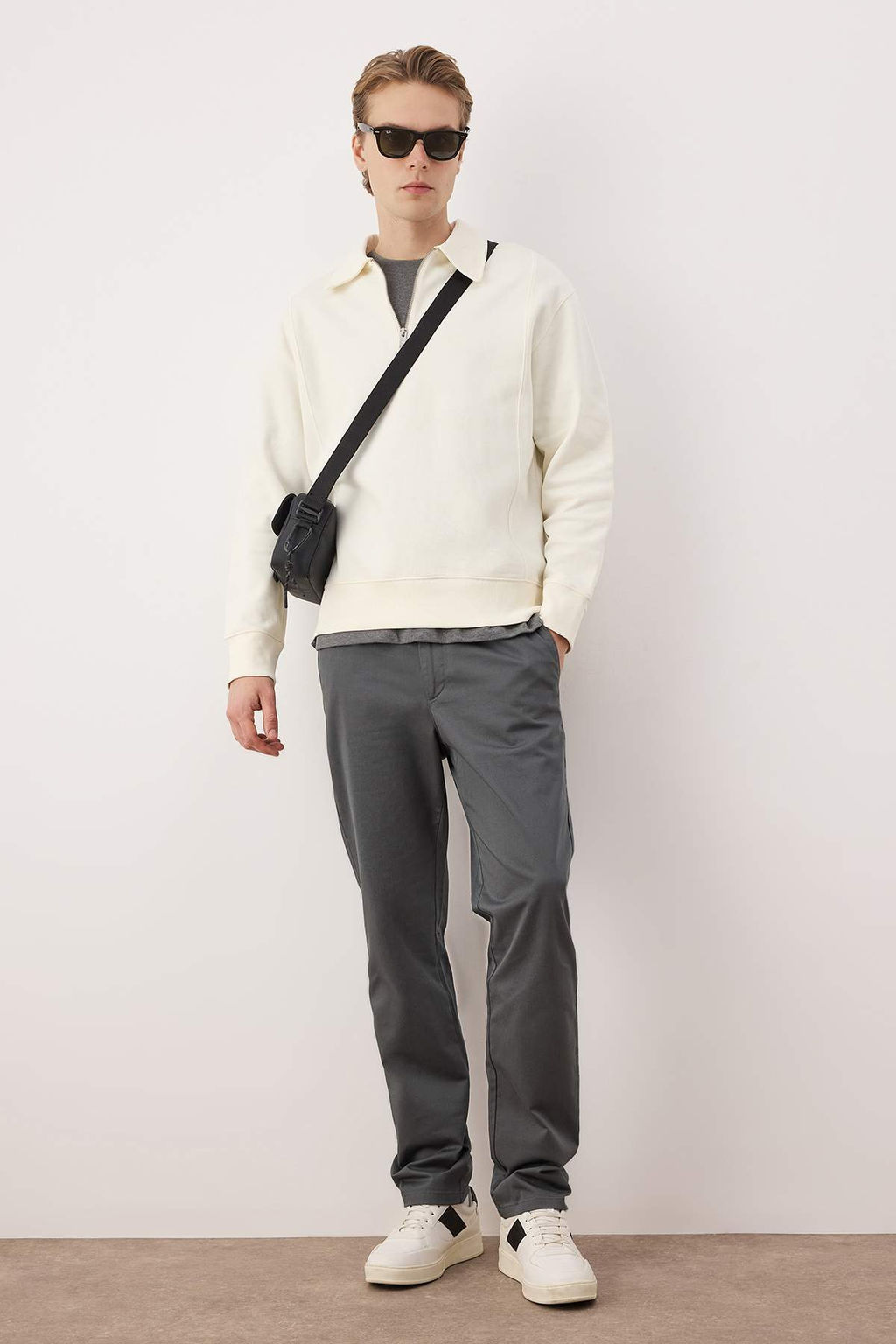 Olive Erkek Gabardin Dokulu Kumas Pantolon TMNAW26PL00026