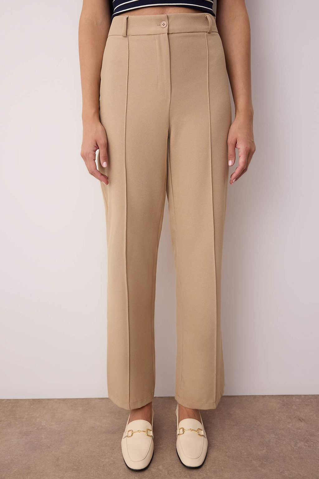 Ac?k Kahverengi Straight/Duz Kesim Yuksek Bel Nervur Dikisli Dokuma Pantolon TWOSS21PL0093