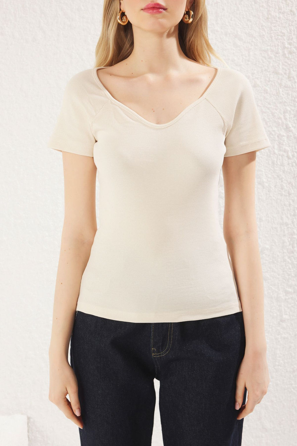 Trendyolmilla Siyah Fitted/Vucuda Oturan Fitilli Pamuk Esnek Orme Bluz TWOSS21BZ0579  фото 19