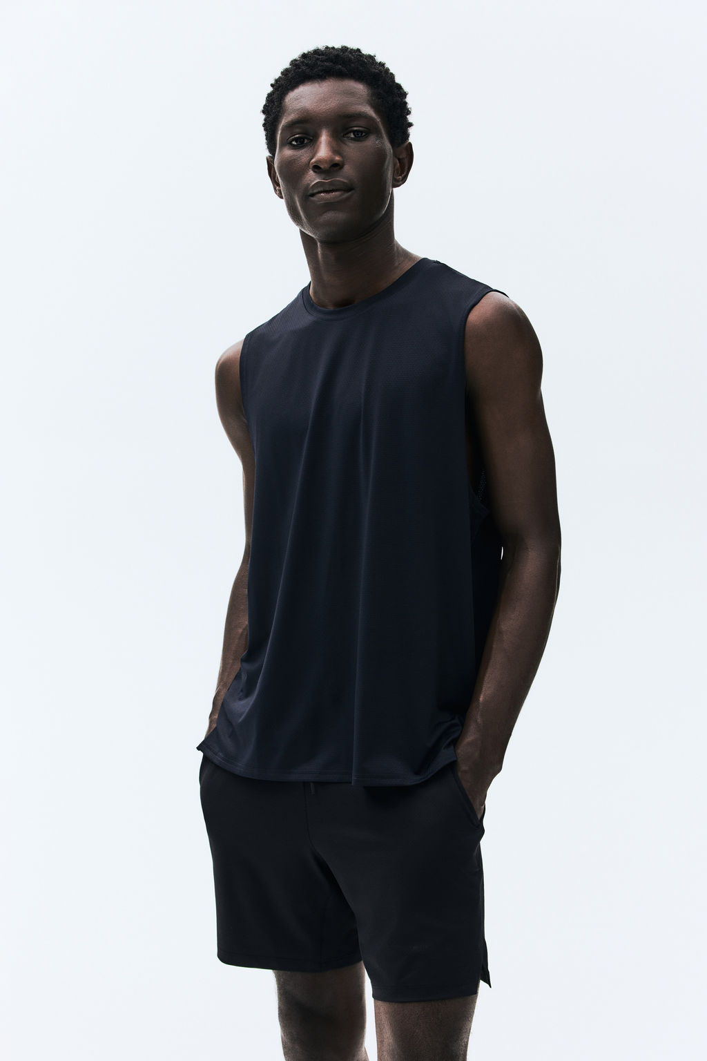 Camiseta de deporte con DryMove Regular Fit - H&m фото 13