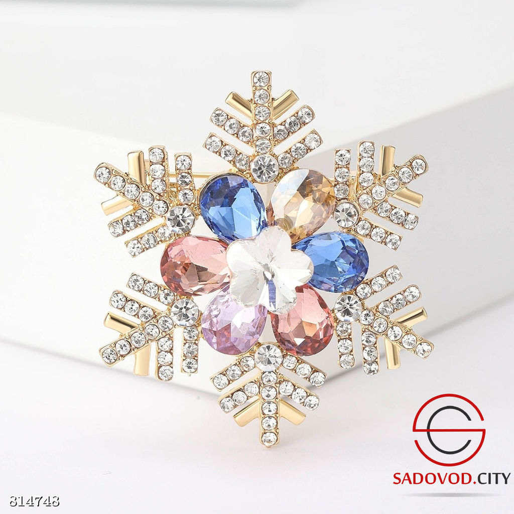 Брошь "Снежинки со стразами"