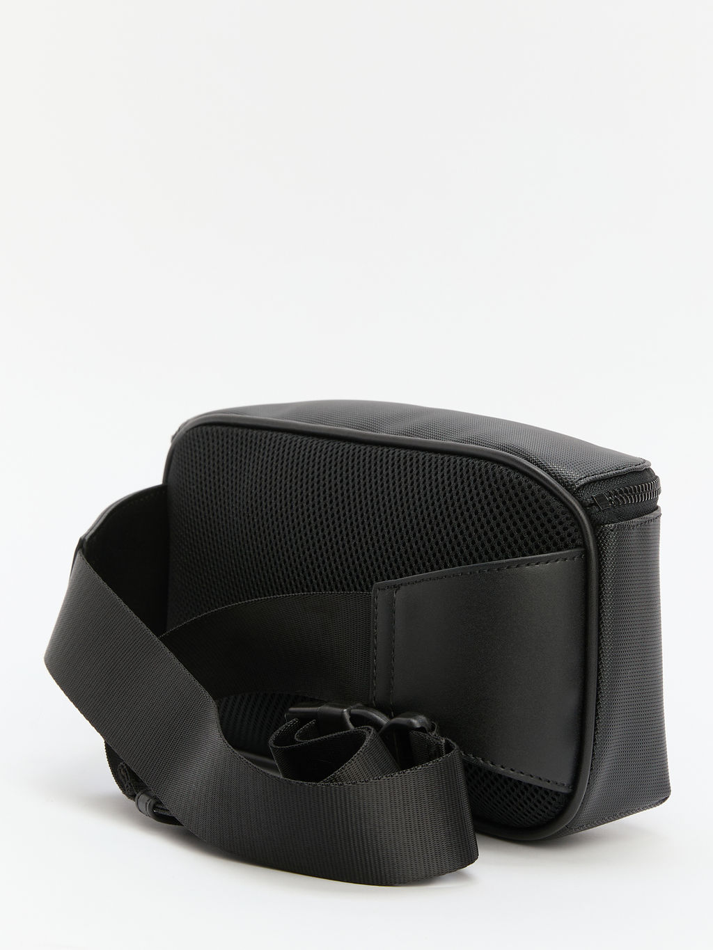 Мужская поясная сумка ARMANI EXCHANGE Артикул 4081420, черный фото 4