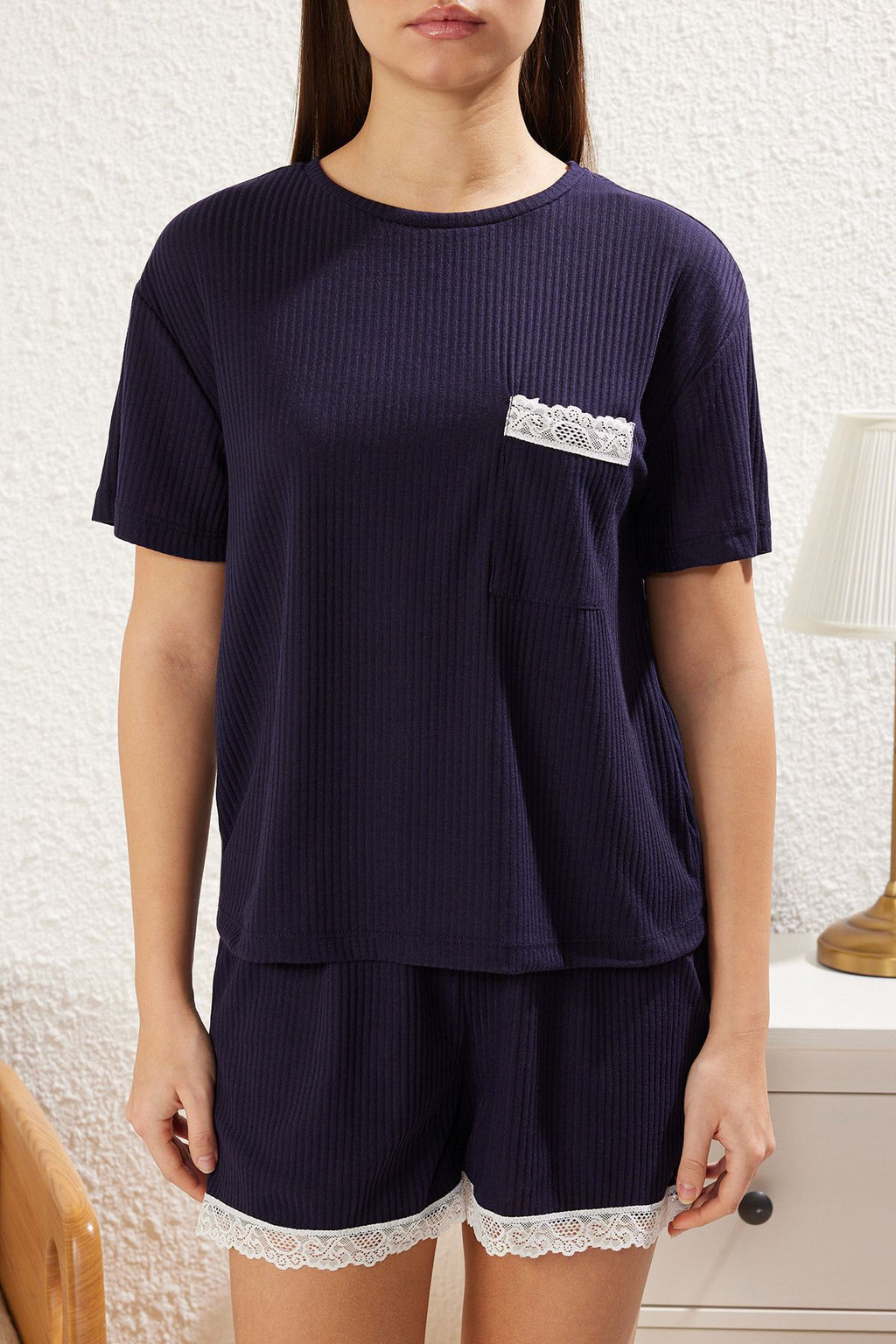 Trendyolmilla Lacivert Dantel Detayl? Fitilli Sortlu Orme Pijama Tak?m? THMSS25PT00213 фото 3