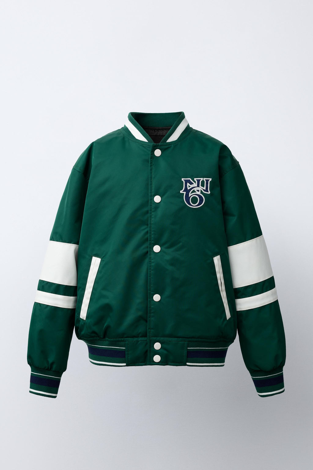 CAZADORA BOMBER NYLON TEXTO CAPUCHA DESMONTABLE / Verde - Zara фото 3
