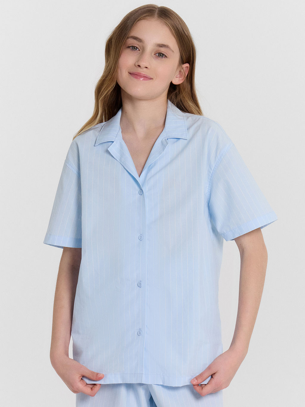 Рубашка для девочек голубая в полоску