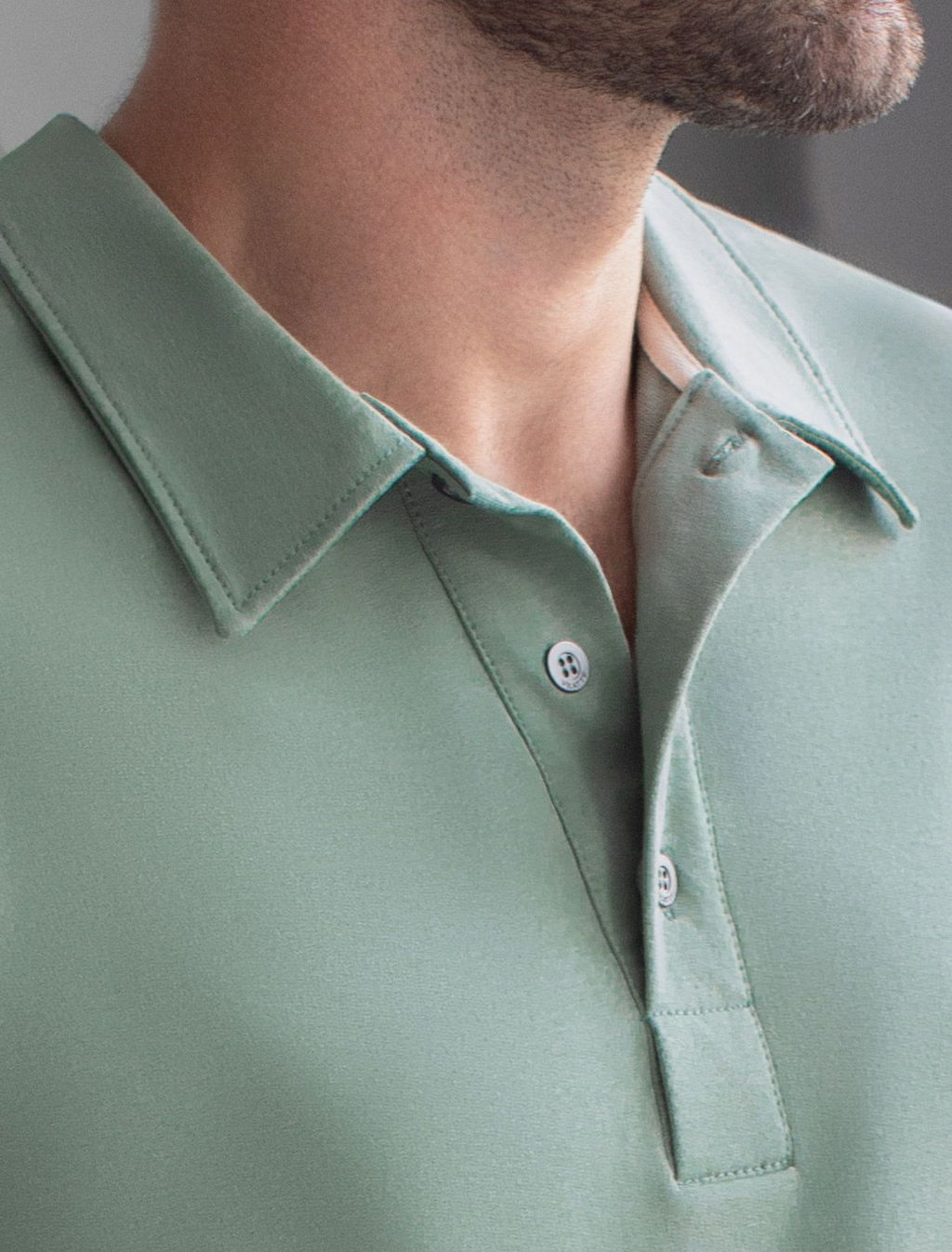 Лонгслив с воротником поло на пуговицах из премиального хлопка с эластаном