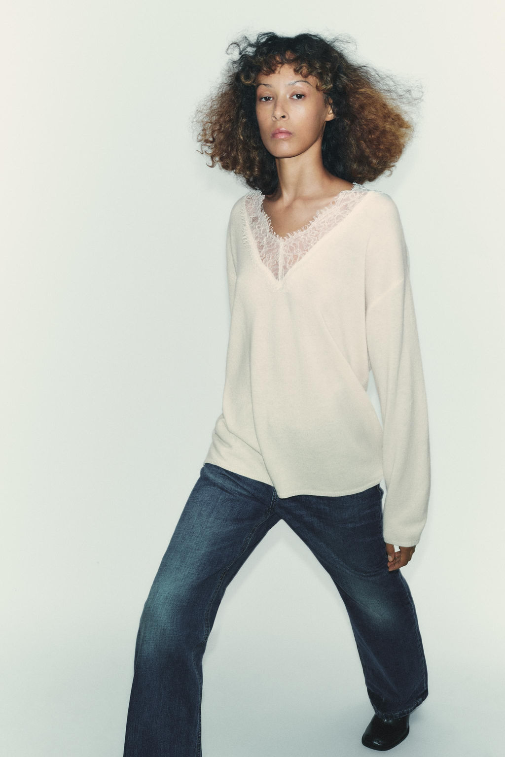 WOOL BLEND LACE KNIT SWEATER