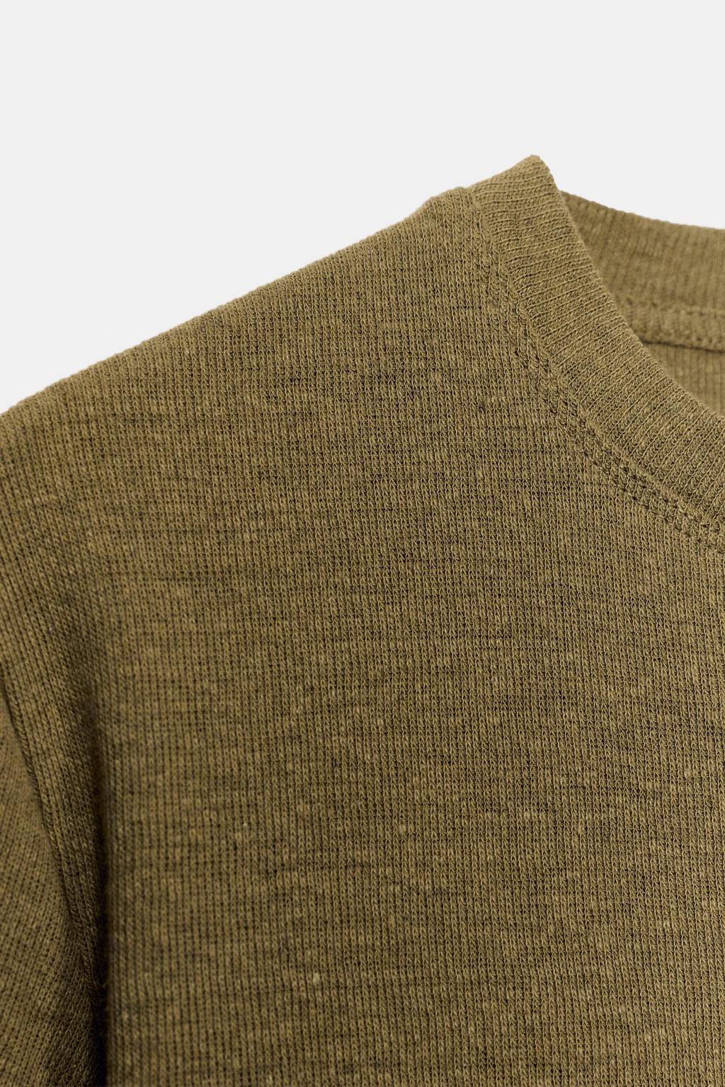 CAMISETA CON LINO MANGA CORTA / Oliva oscuro - Zara фото 7