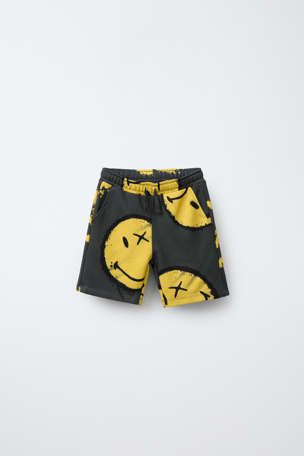 SMILEYWORLD ® PLUSH BERMUDA SHORTS