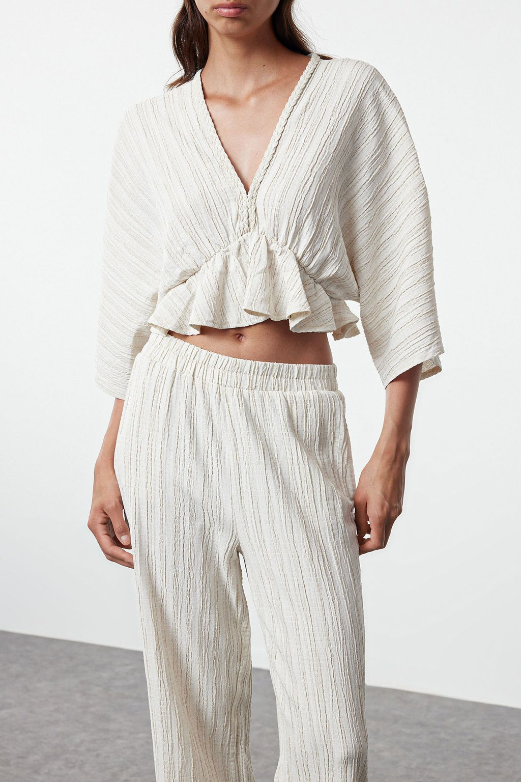 Ekru Beli Lastikli Dokulu Kumas Bootcut Dokuma Pantolon TWOSS24PL00142