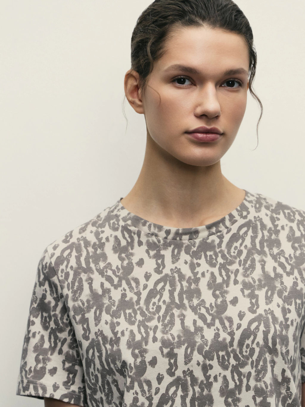 Футболка прямого кроя с принтом / Zarina  фото 6