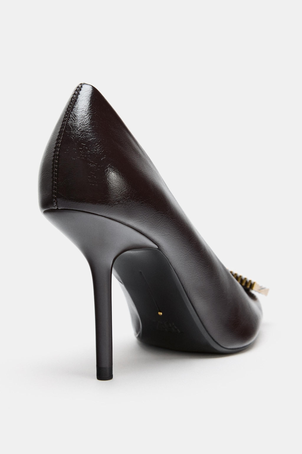 HIGH-HEEL SHOES WITH METAL APPLIQU_