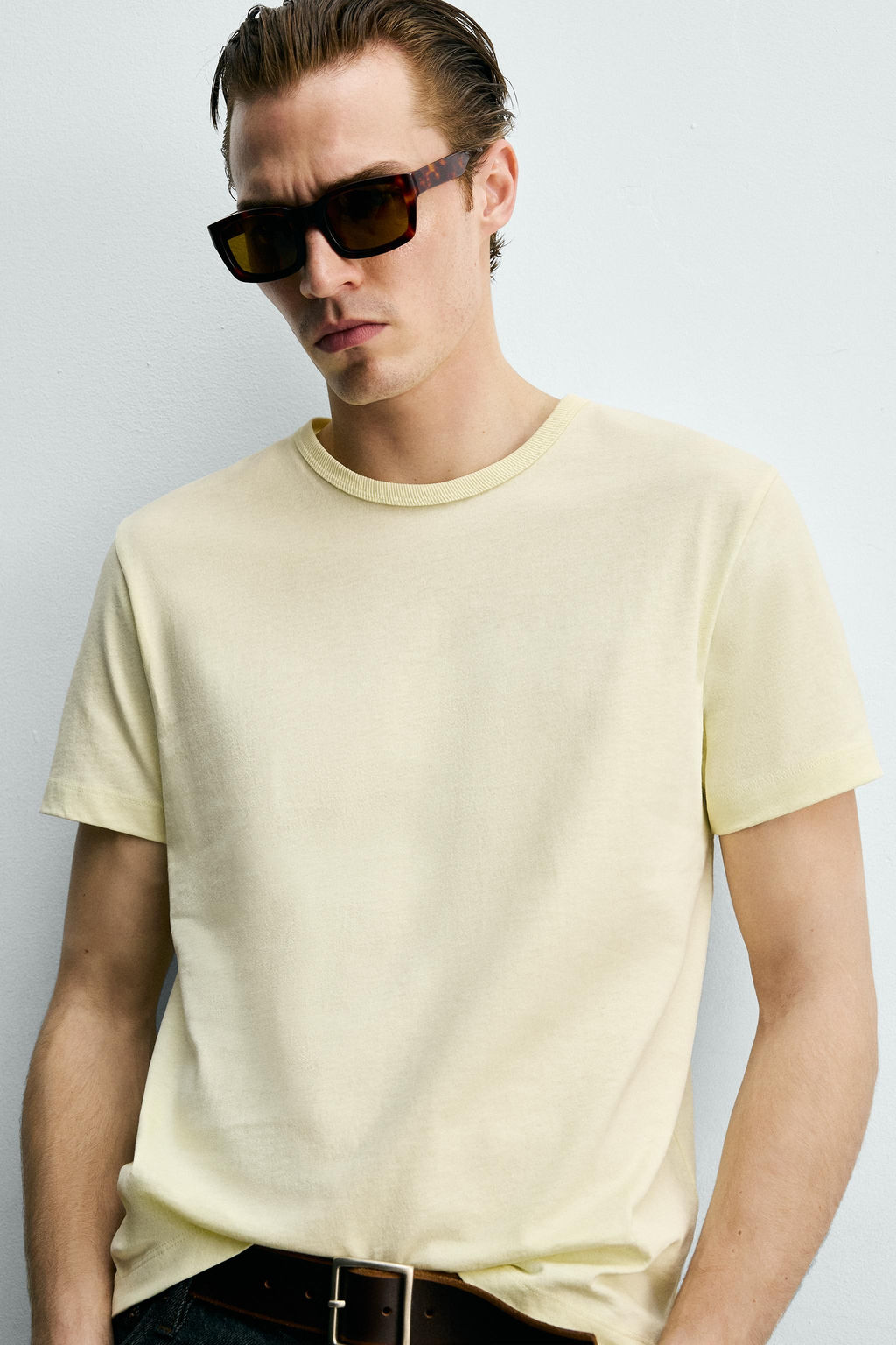 CAMISETA REGULAR FIT / Amarillo claro - Zara фото 6