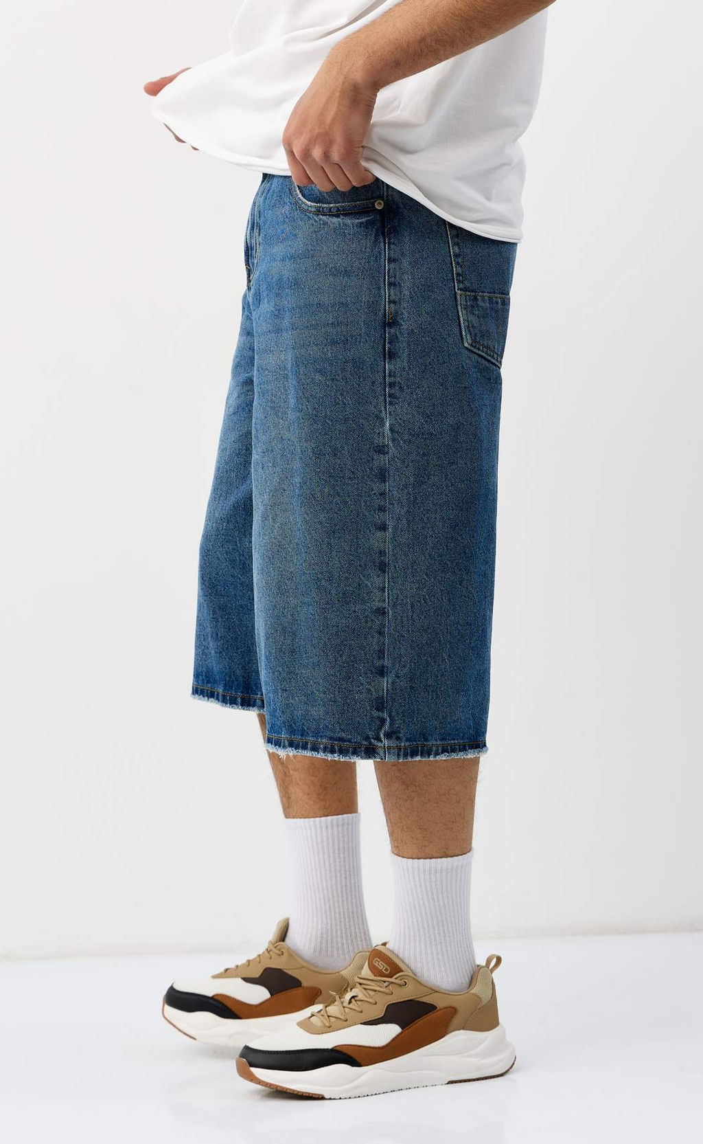 Шорты F511-09-302 m.blue