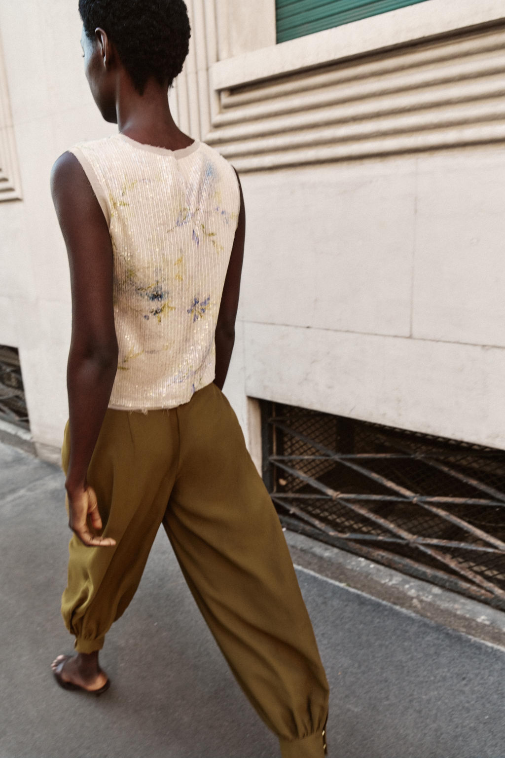 TOP PUNTO LENTEJUELAS / Multicolor - Zara фото 3