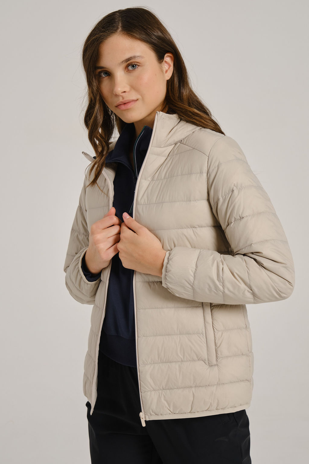 Пуховик легкий Серый