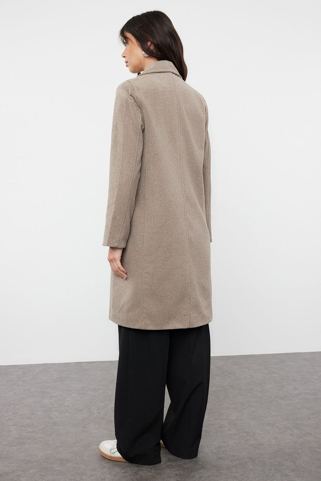 Trendyolmilla Vizon Kruvaze Regular Yunlu Midi Kaban TWOAW25KB00016  фото 5