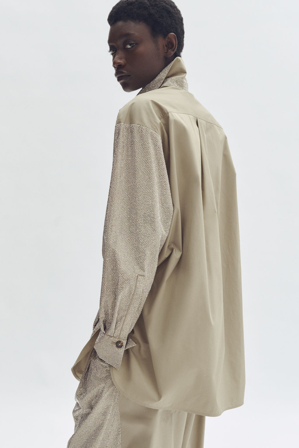Camisa oversize con detalles decorativos - H&m фото 4