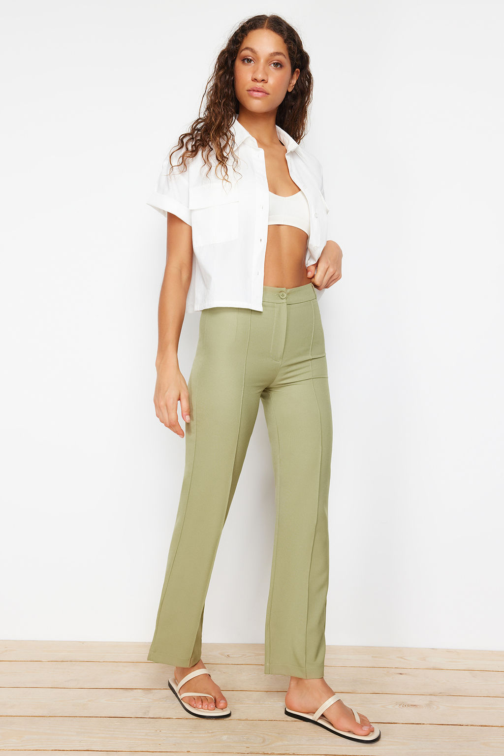 Yesil Straight/Duz Kesim Yuksek Bel Nervur Dikisli Dokuma Pantolon TWOSS21PL0093