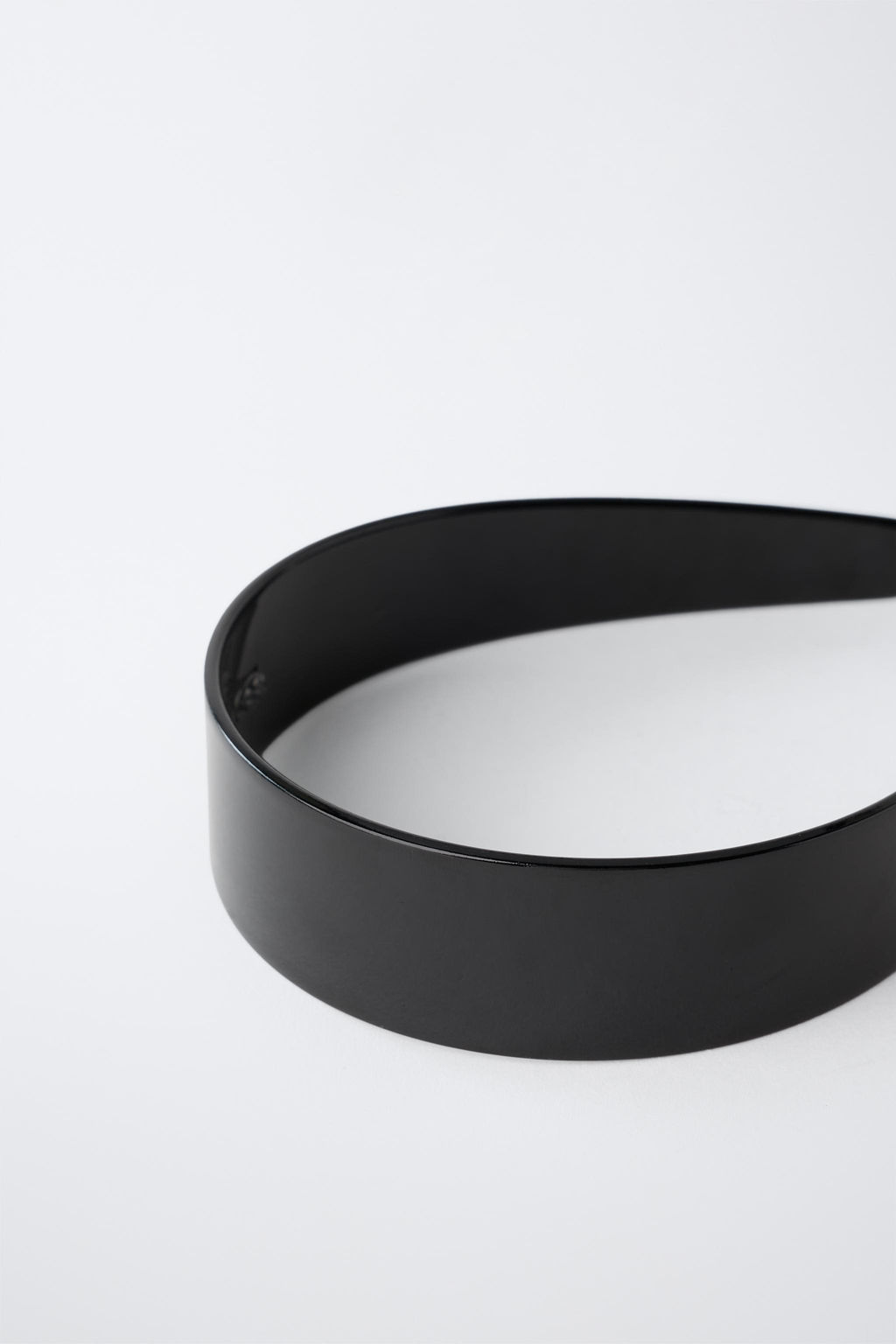 DIADEMA LISA / Negro - Zara фото 3