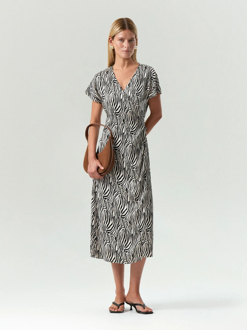 EMKA / Платье миди из 100% вискозы с принтом зебра  фото 3