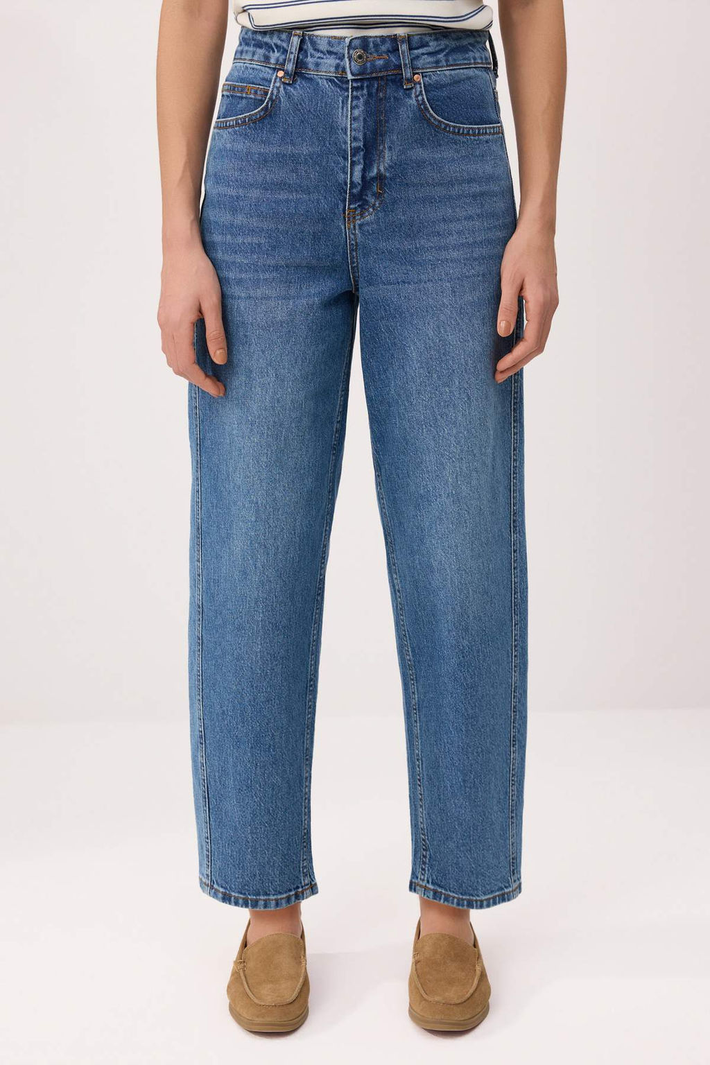 Mavi Dikis Detayl? Yuksek Bel Az Esnek Barrel Jeans TWOSS26JE00306 - Trendyolmilla фото 3