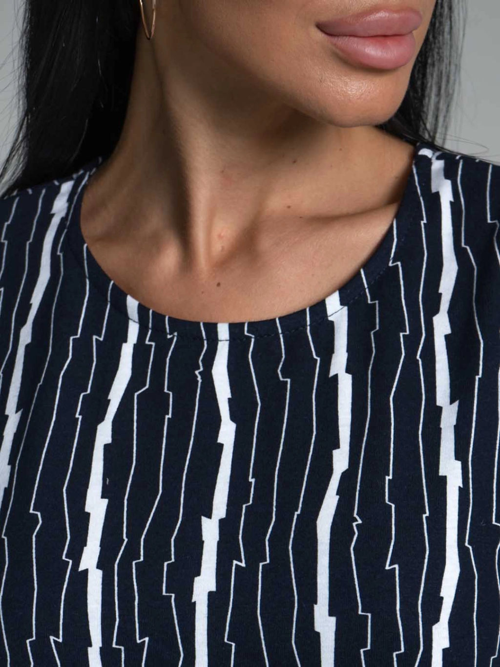 Платье женское, цвет синий белый