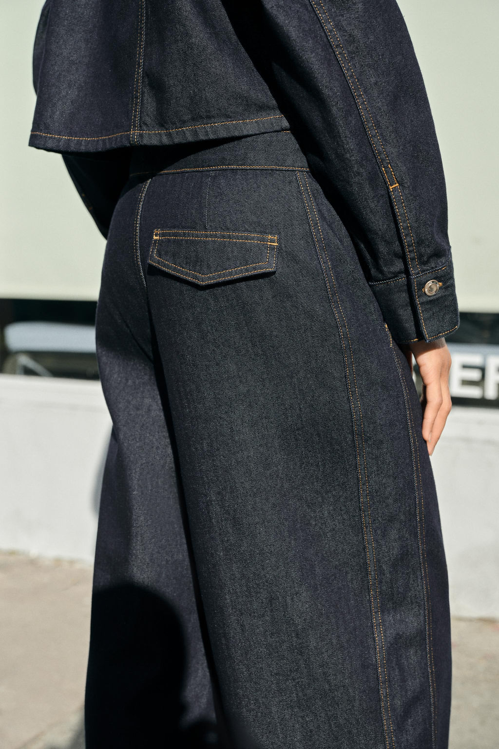 Z1975 HIGH-WAIST JOGGER WIDE-LEG JEANS - Zara фото 15