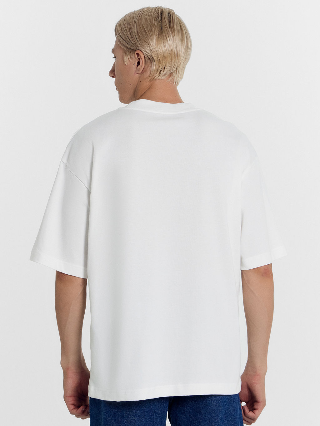 Футболка мужская в белом цвете белый 111883 - Mark formelle фото 4