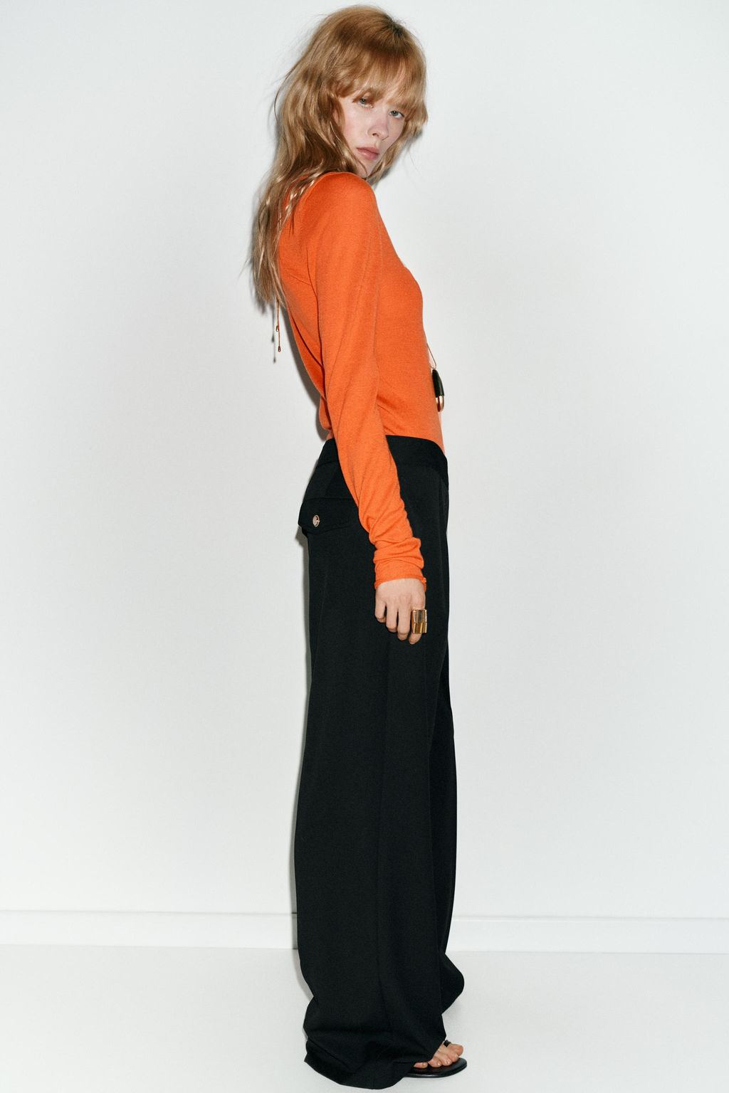 PANTALON ANCHO PINZAS / Negro - Zara фото 6