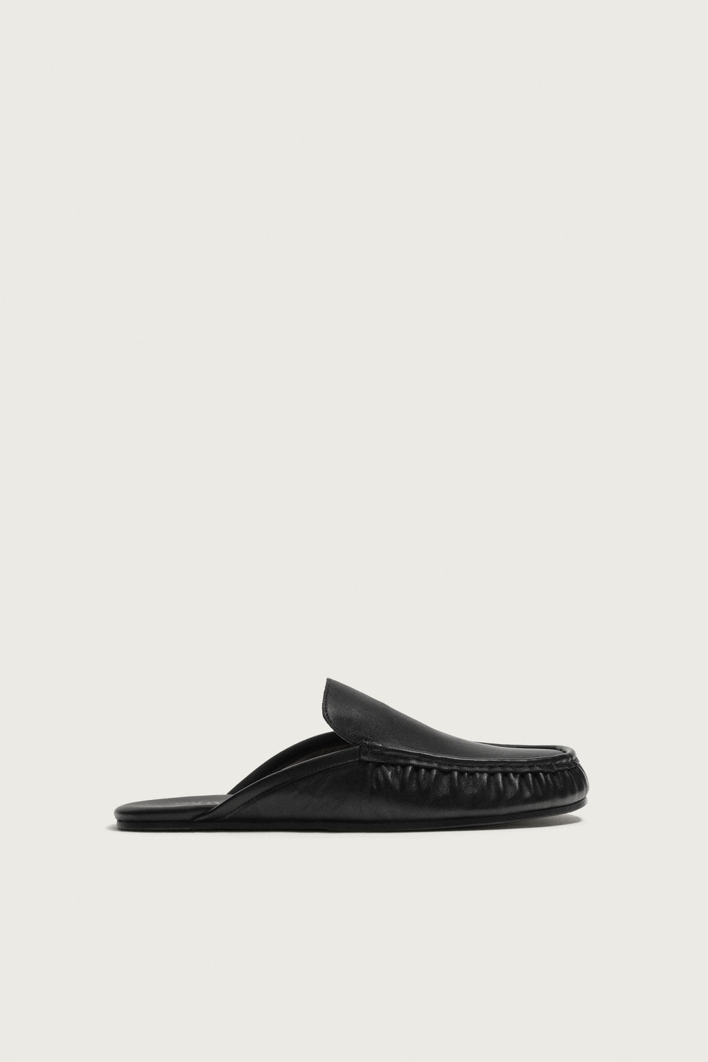 MOCASIN PIEL DESTALONADO / Negro - Zara фото 4
