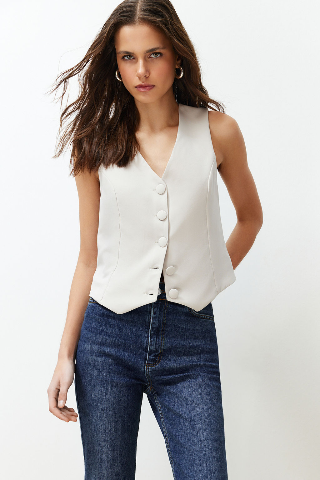 Bej Fitted Fitted Dugmeli Crop Dokuma Yelek TWOSS21YE0009