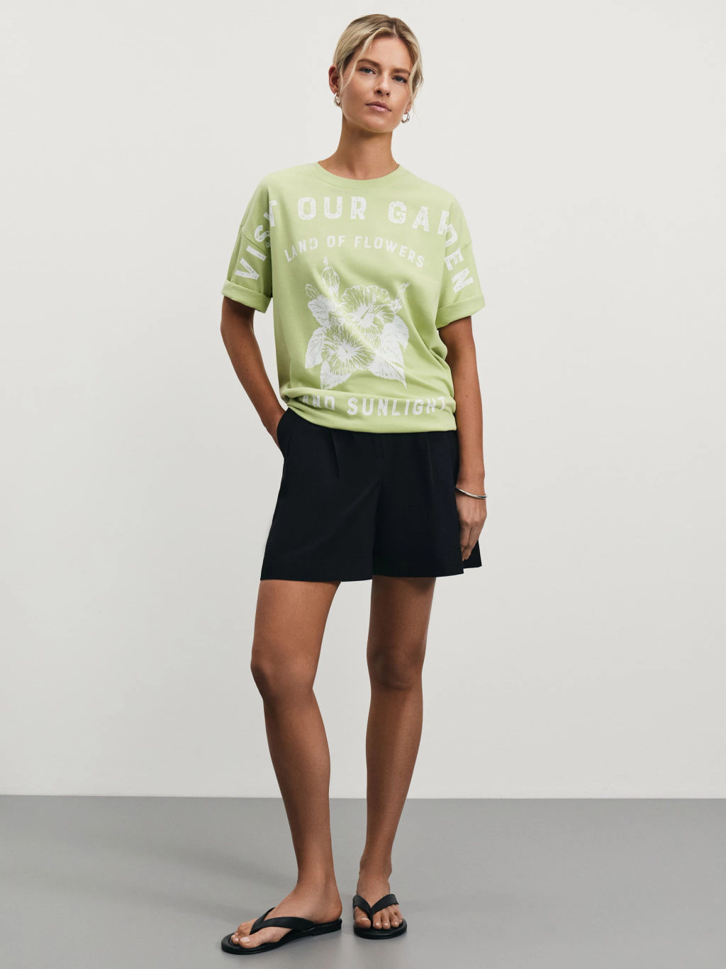 Футболка оверсайз с принтом / Zarina  фото 3