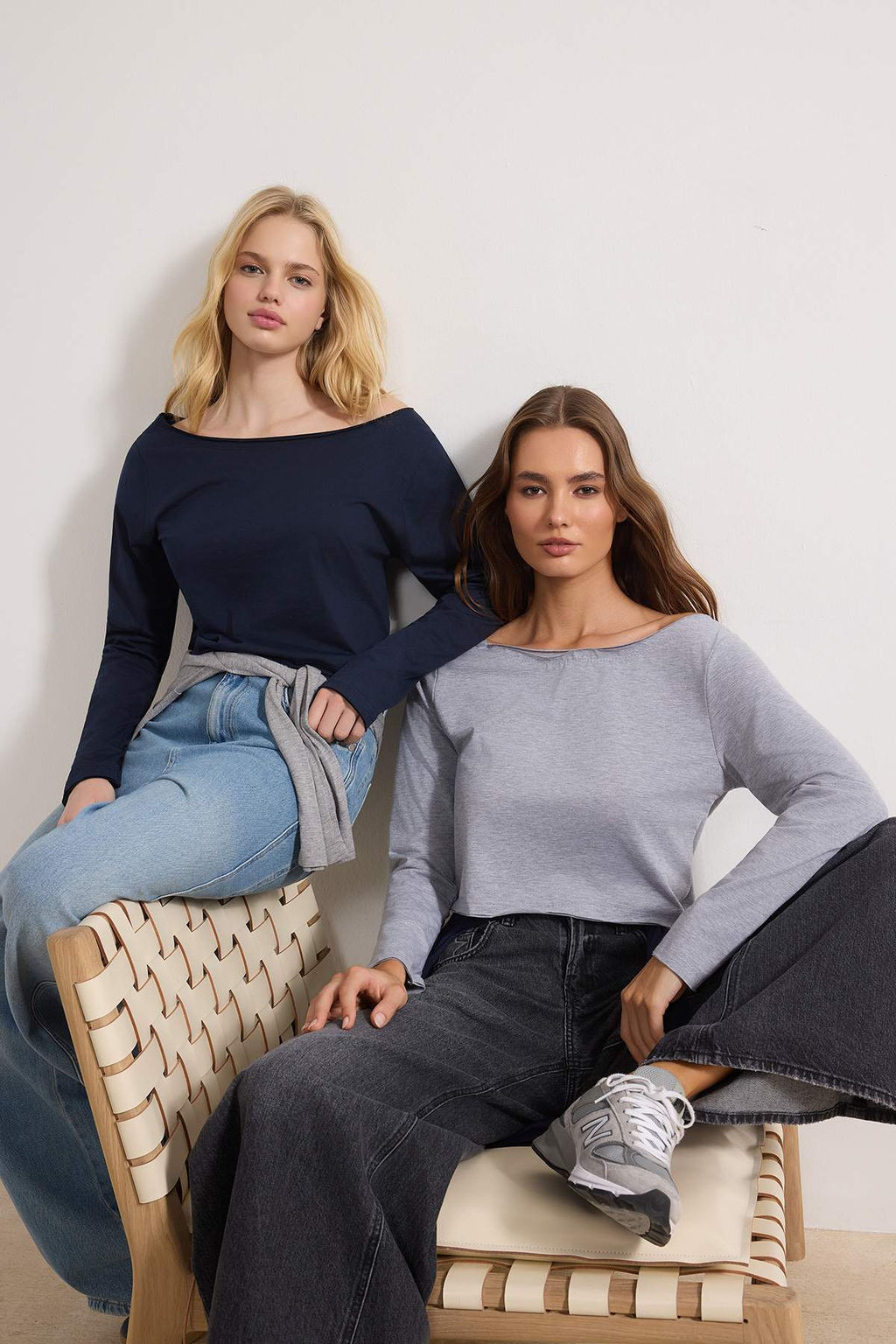 Teen Siyah-Beyaz %100 Pamuk Asimetrik Kay?k Yaka Relaxed/Rahat Kesim Orme T-Shirt TWOAW26TS00016 - Trendyolmilla фото 20