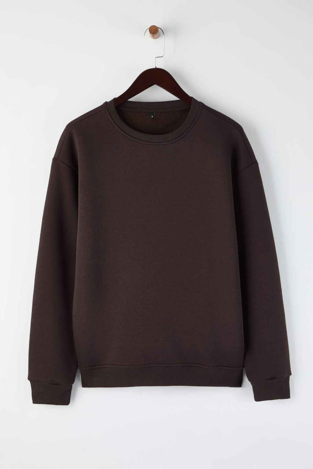 Kahverengi Oversize/Genis Kesim Pamuklu Basic Ici Polarl? Kal?n Sweatshirt TMNAW25SW00011