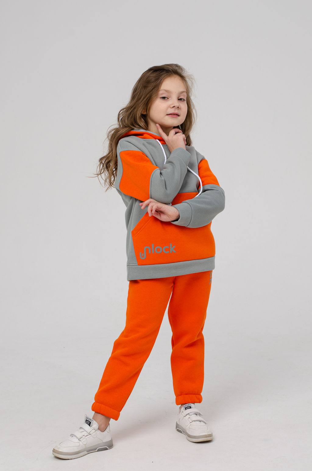 886Д Костюм детский "Серый/оранжевый"